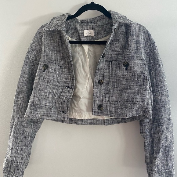 Aritzia cropped jacket. - Picture 1 of 3